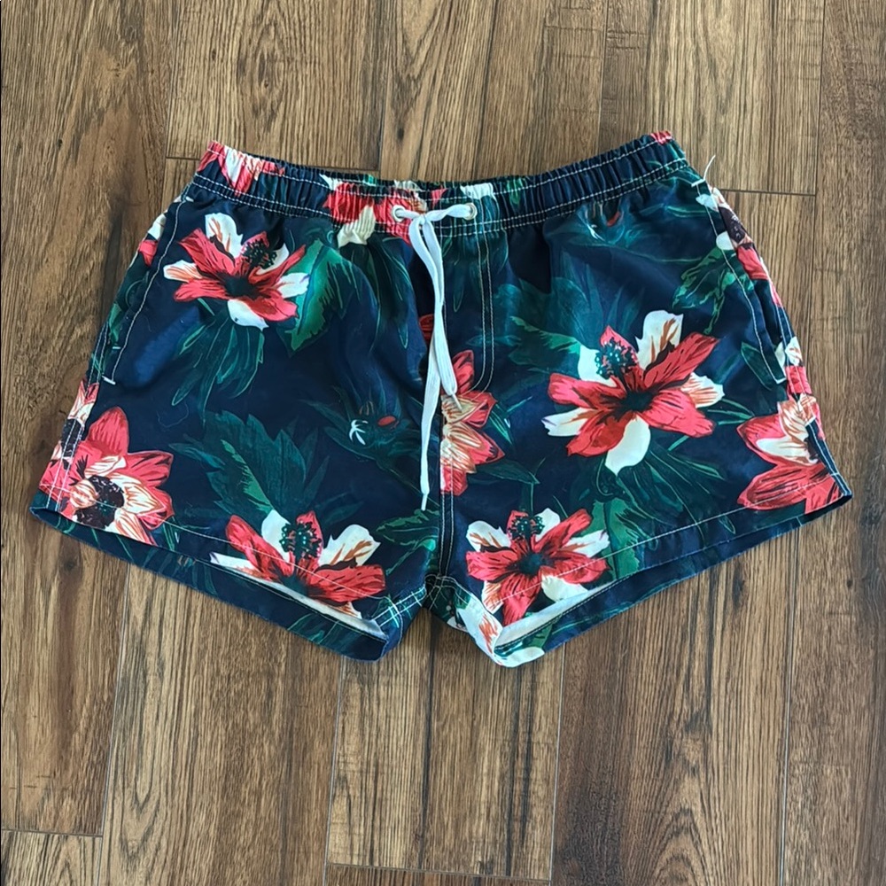 Men’s medium Red and Green Swim Trunks with Elastic Waistband